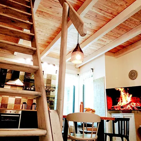 Szumidomki Strefa Z Jacuzzi Sauna Widok Na Potok דירה