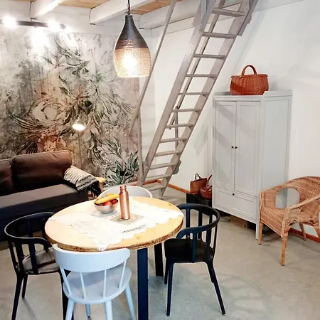 Szumidomki Strefa Z Jacuzzi Sauna Widok Na Potok זאבוייה