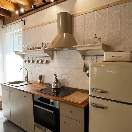 Szumidomki Strefa Z Jacuzzi Sauna Widok Na Potok דירה זאבוייה