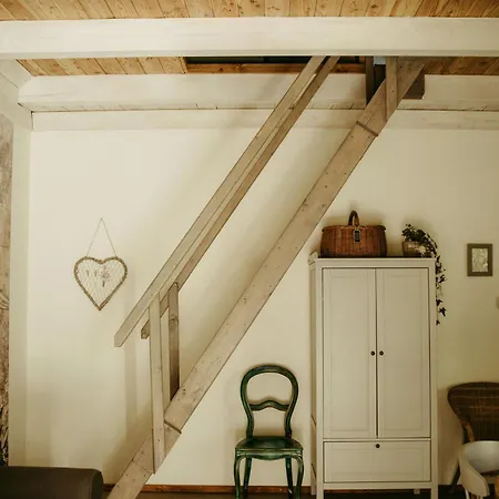 Szumidomki Strefa Z Jacuzzi Sauna Widok Na Potok