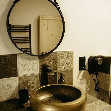 Szumidomki Strefa Z Jacuzzi Sauna Widok Na Potok