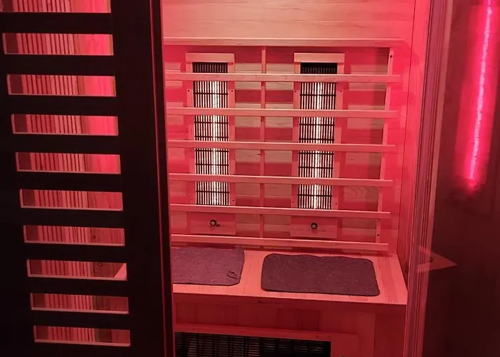 Szumidomki Strefa Z Jacuzzi Sauna Widok Na Potok Zawoja